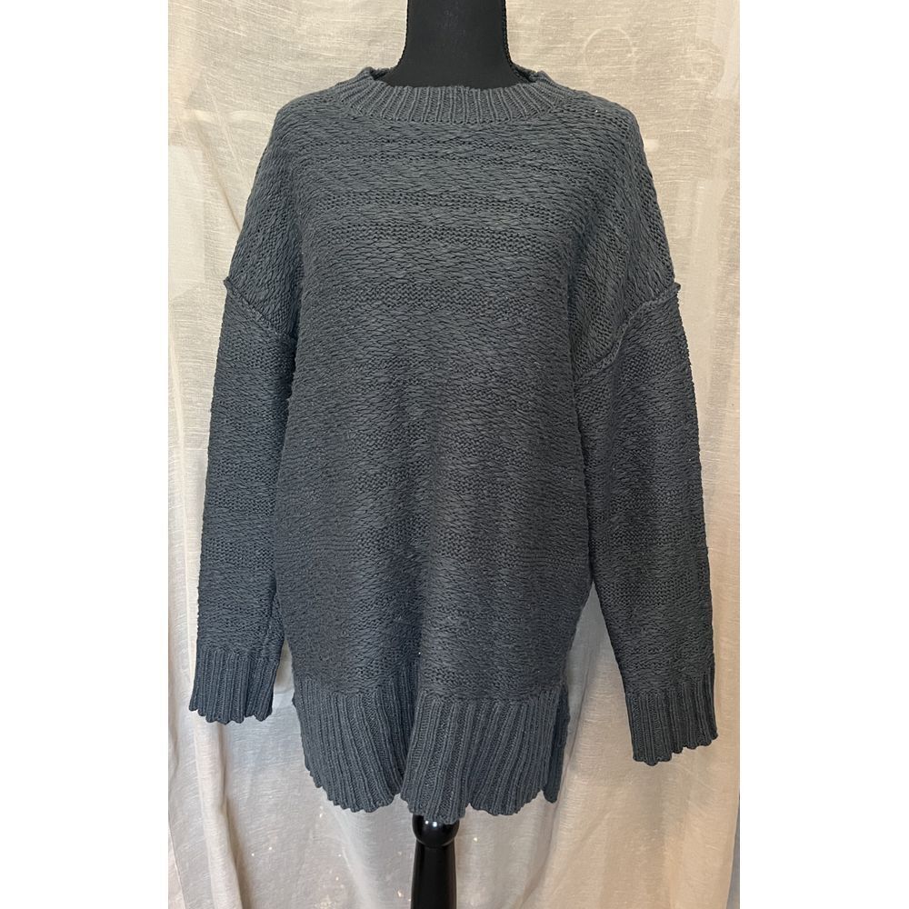Free People Grey Sweater, Size S.‎ NWT